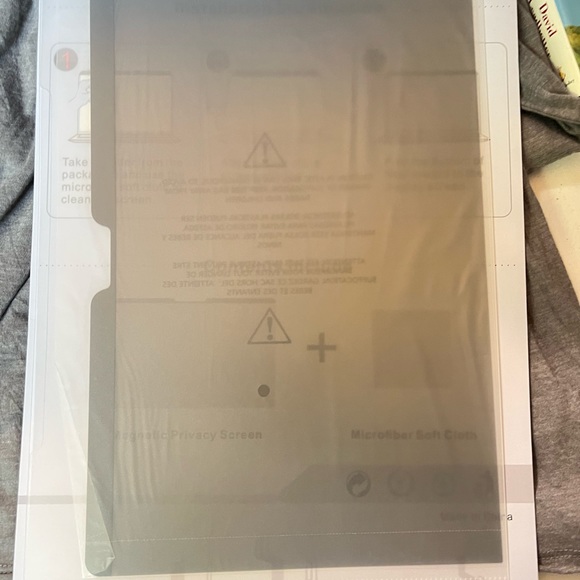 Privacy Screen - Picture 4 of 4